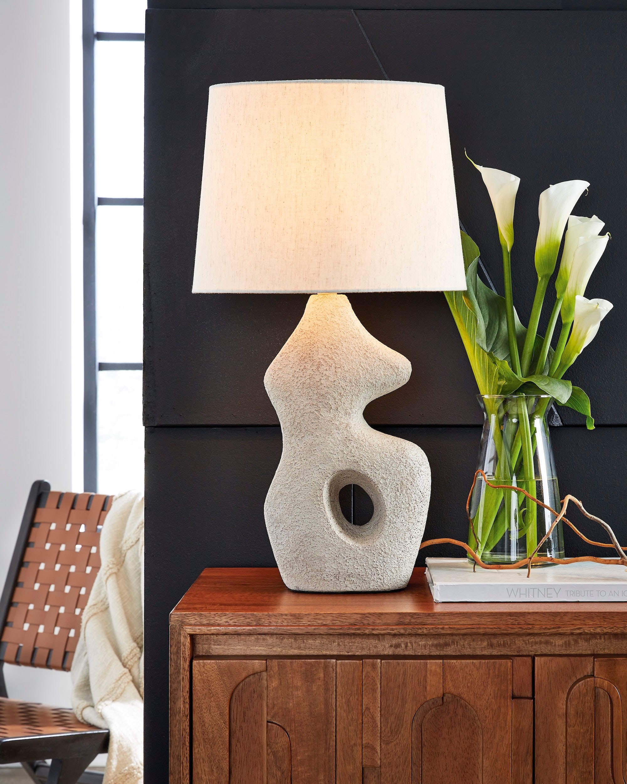 beige table lamp